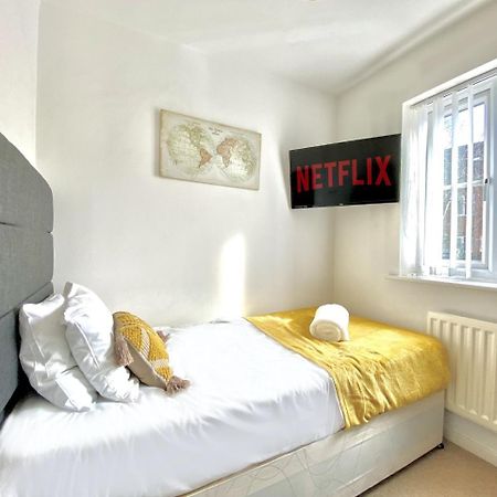 Walsall Group Accommodation מראה חיצוני תמונה